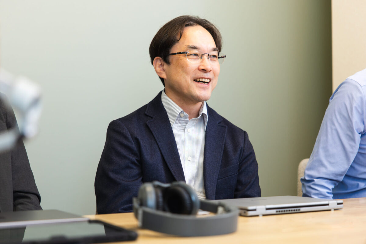 インタビューに答えるLIFESCAPES木村氏（受託開発事例）